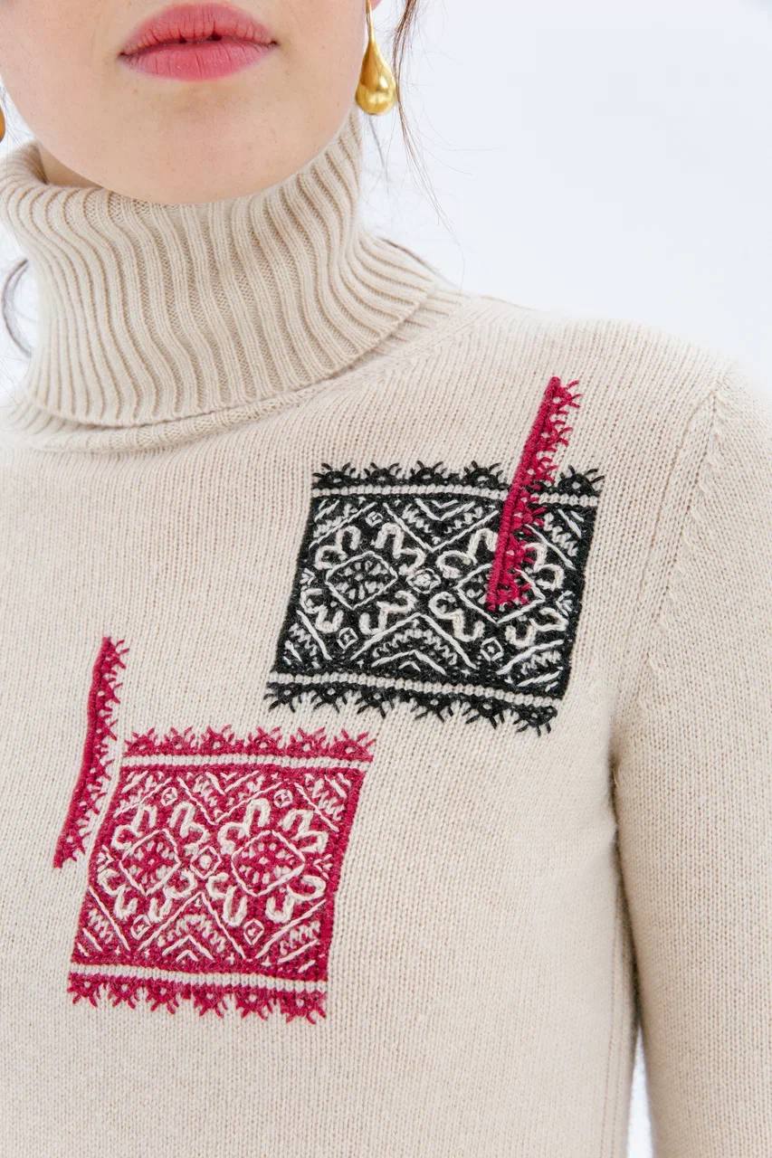 Beige turtleneck