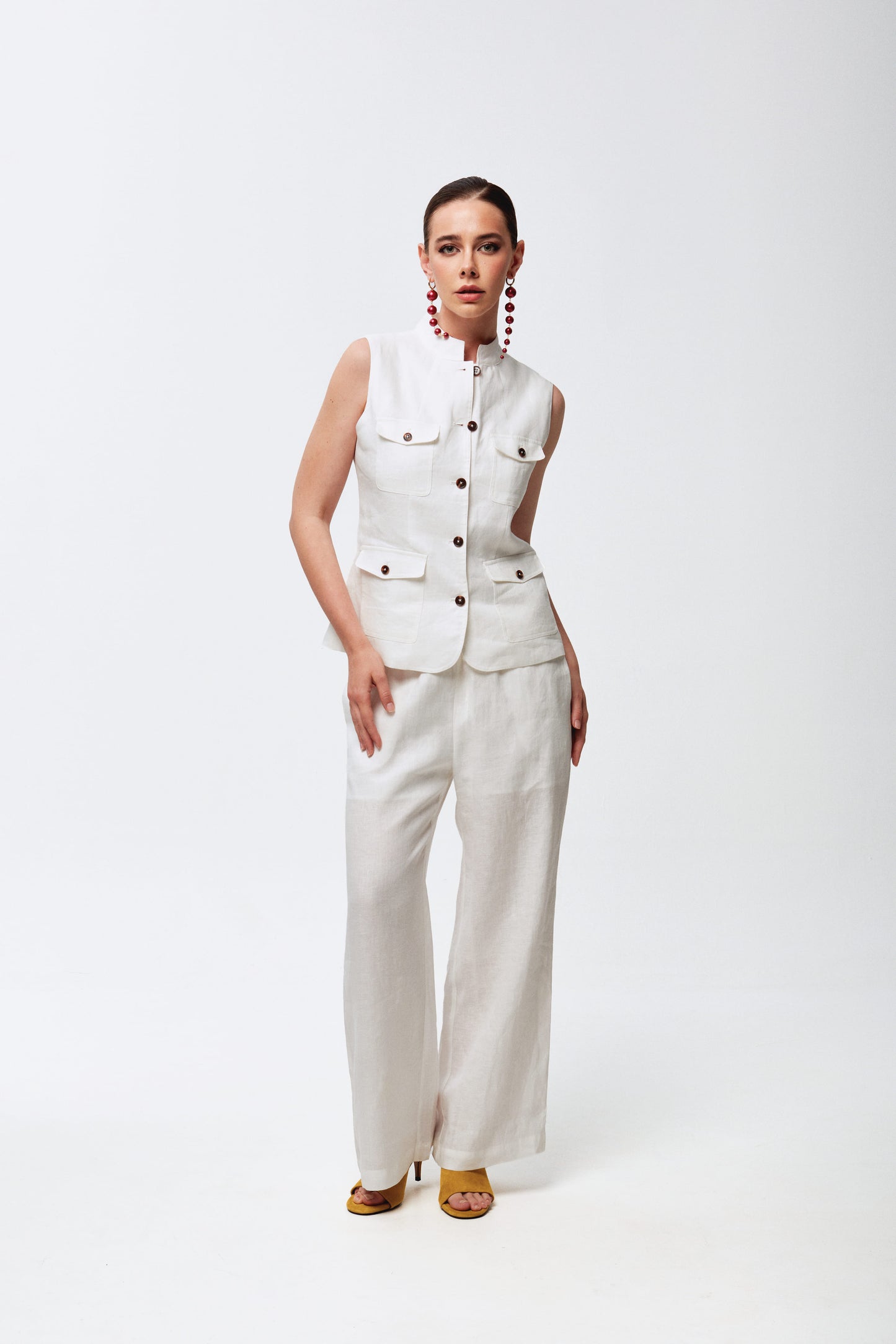 White linen set with vest and trousers