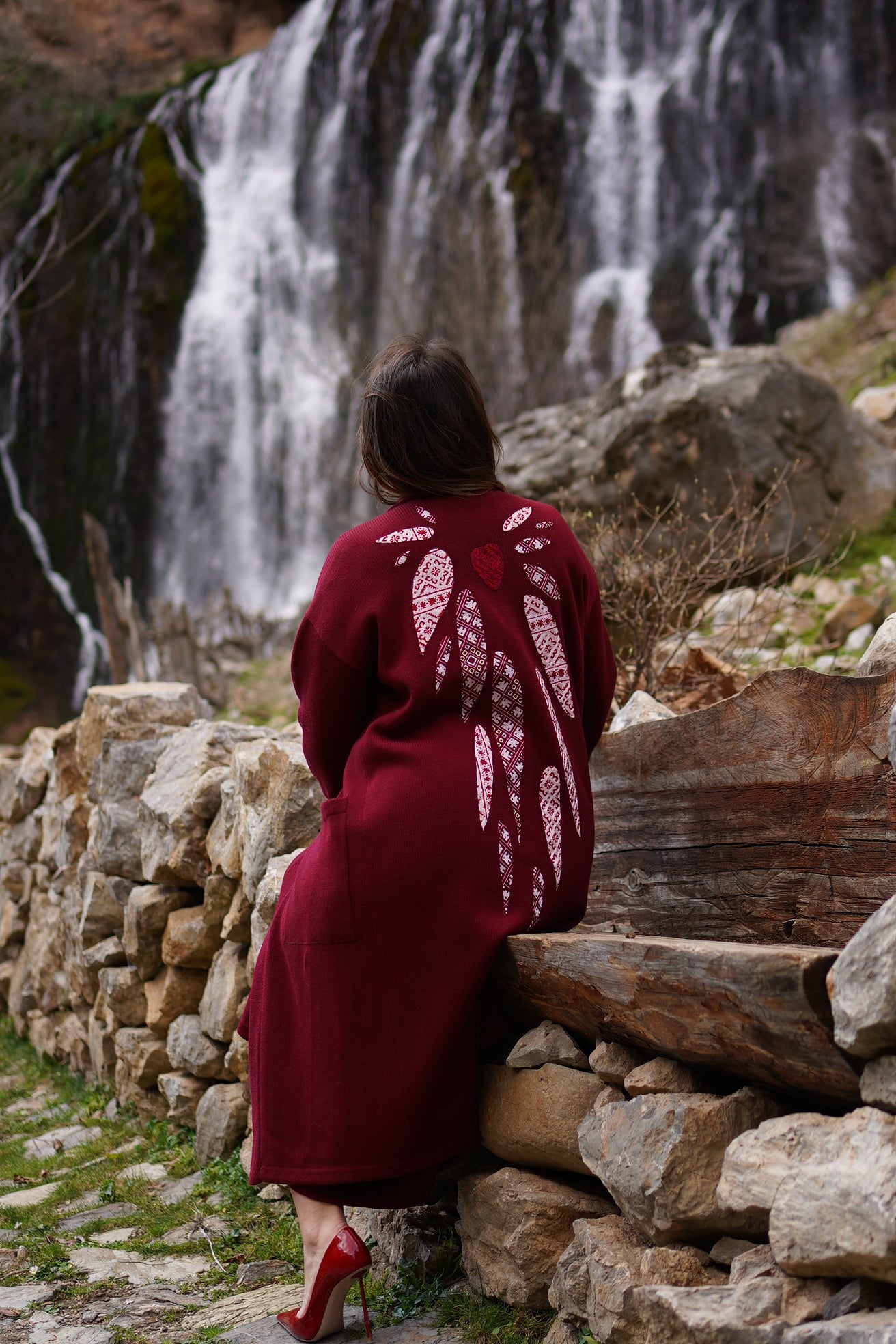 Marsala cardigan with heart