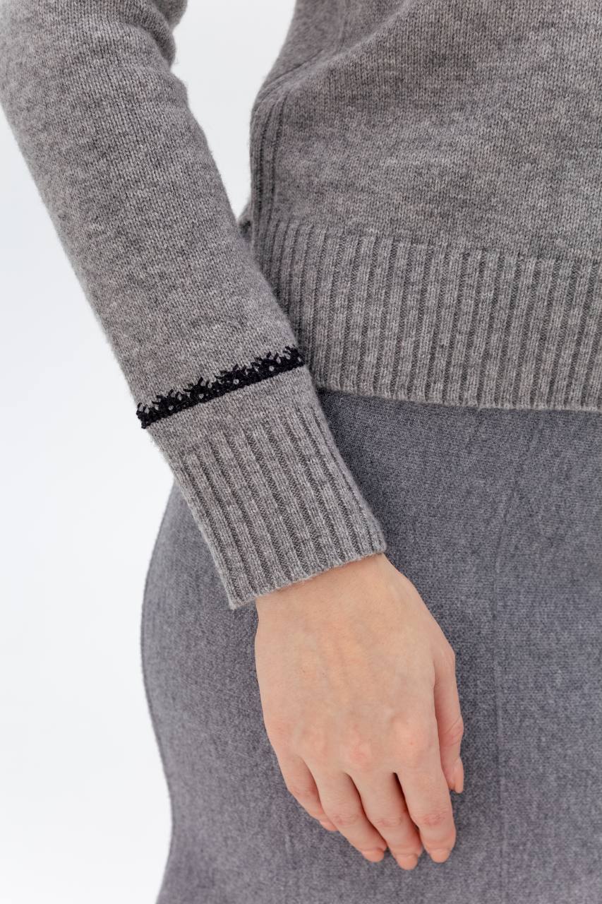 Grey turtleneck